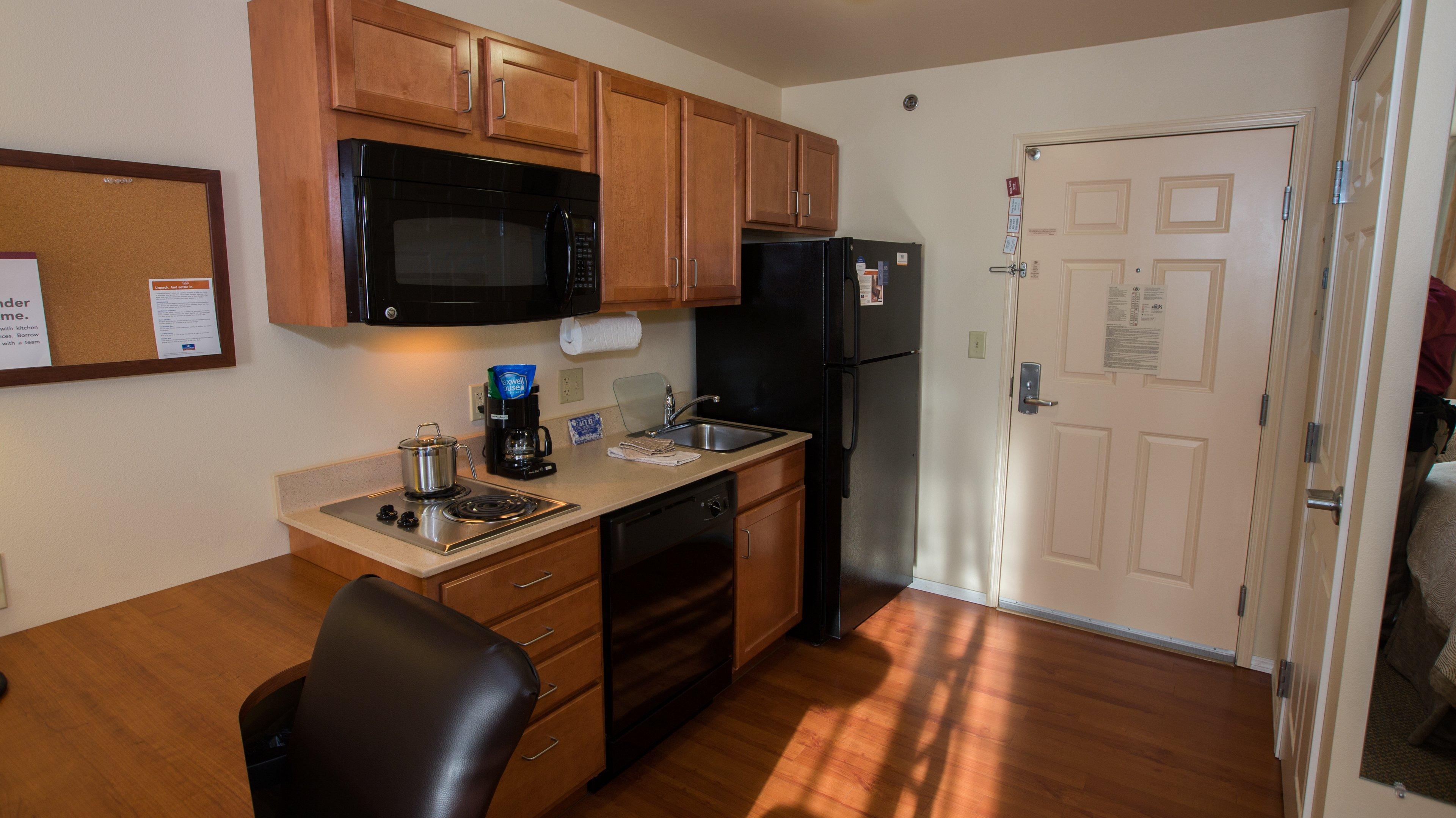 Candlewood Suites Springfield South By Ihg Экстерьер фото