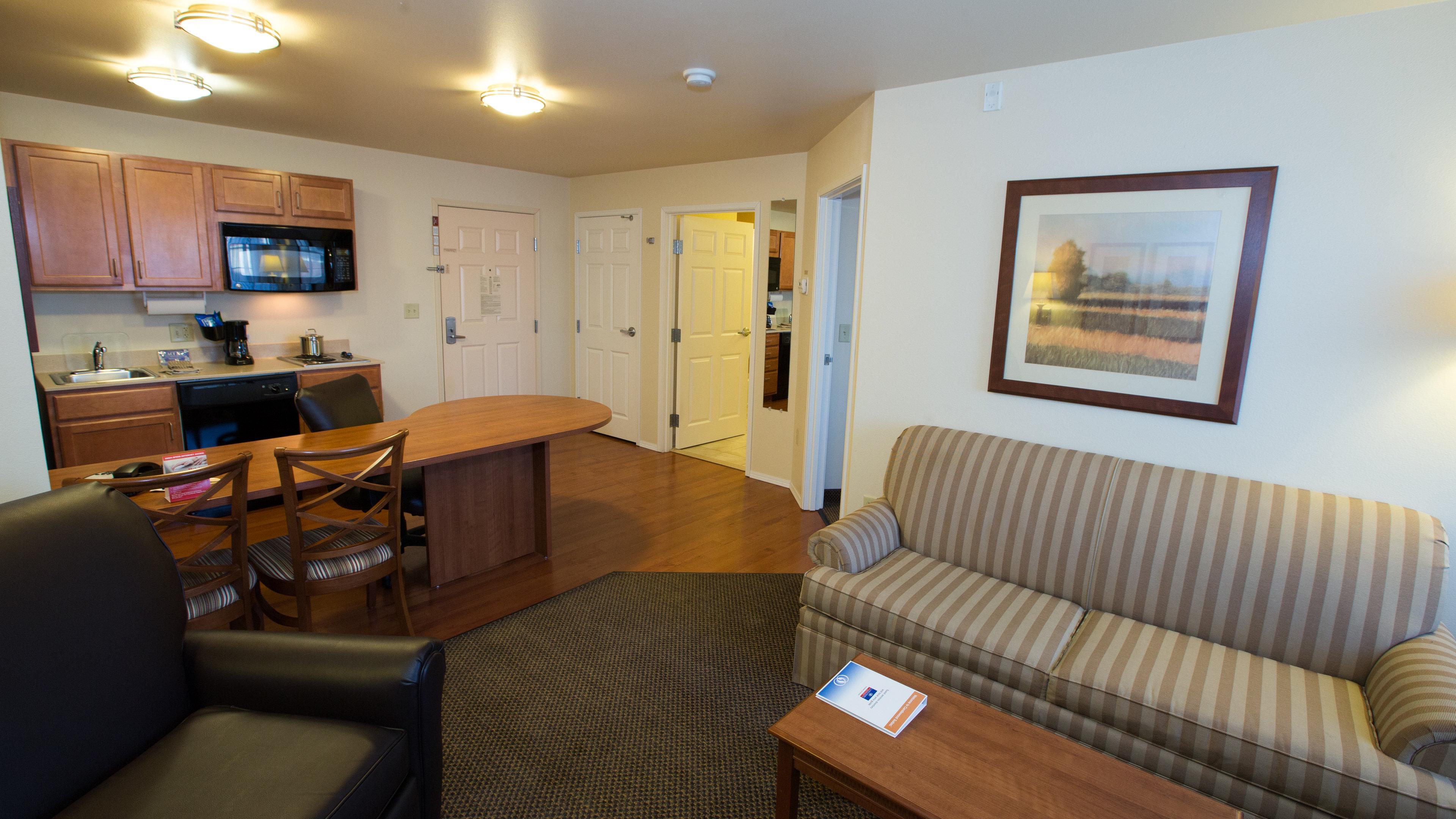 Candlewood Suites Springfield South By Ihg Экстерьер фото