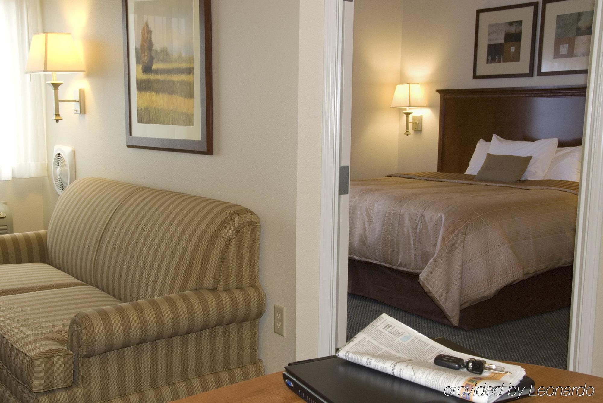 Candlewood Suites Springfield South By Ihg Экстерьер фото